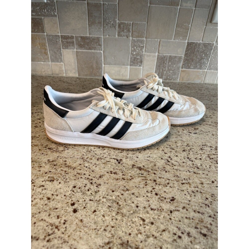 adidas Cloud foam Women’s Size 9 In Cloud White Core Black